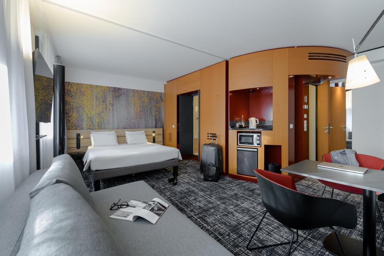 Novotel Suites Muenchen Parkstadt Schwabing Munique Exterior foto