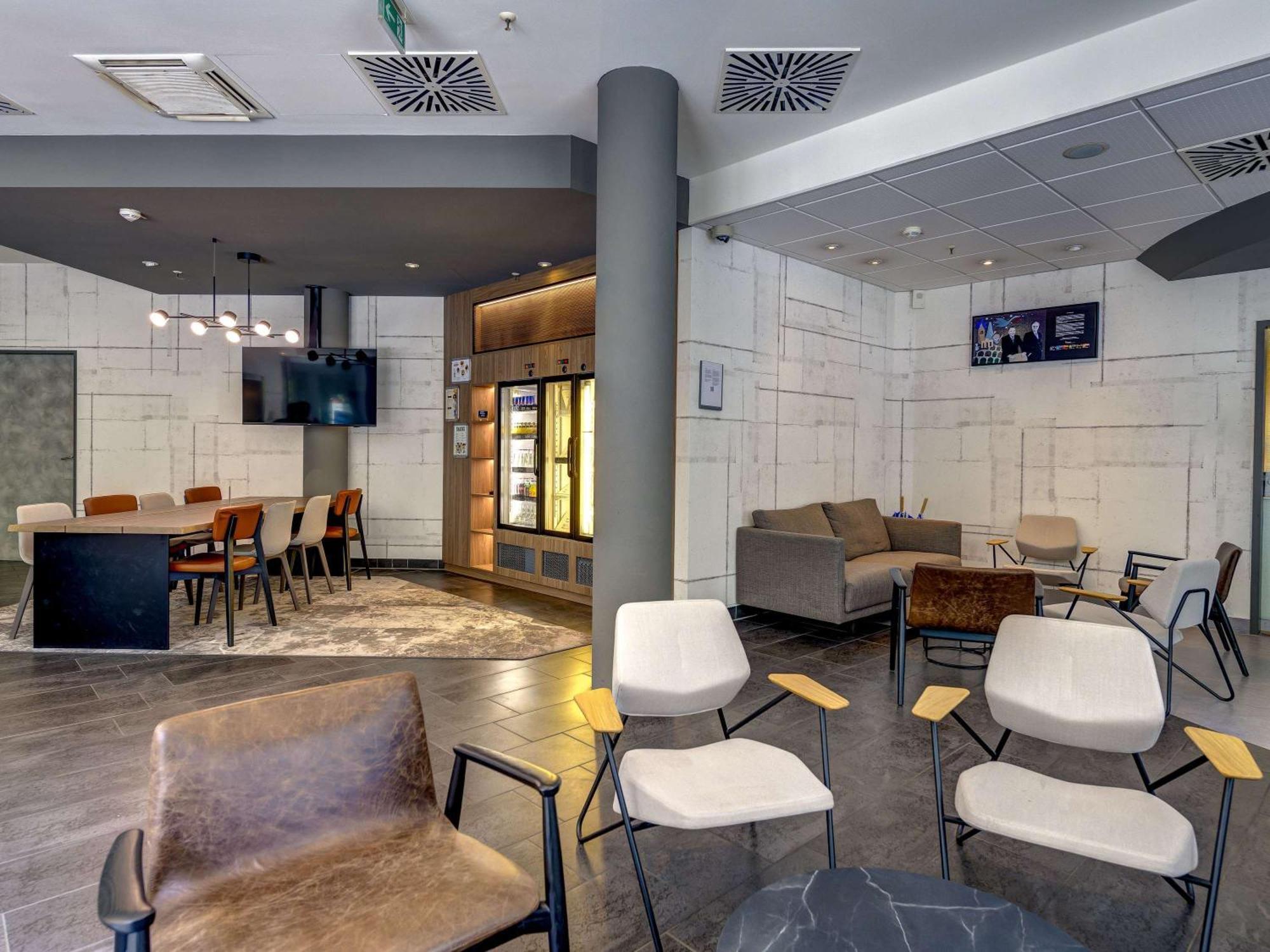 Novotel Suites Muenchen Parkstadt Schwabing Munique Exterior foto